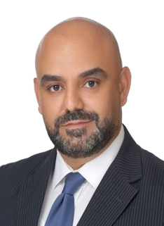 زكي أمجد وشاح